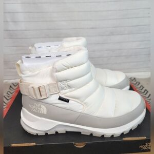 THE NORTH FACE THERMOBALL PULL ON WP SNOW BOOTS GARDENIA WHITE & SILVER GREY, 9